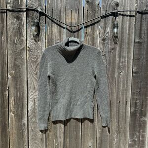 Charter Club Dark Grey 2-Ply 100% Cashmere Crowl Neck Sweater size Small